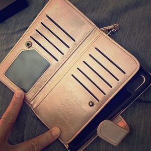 iPhone XR wallet case